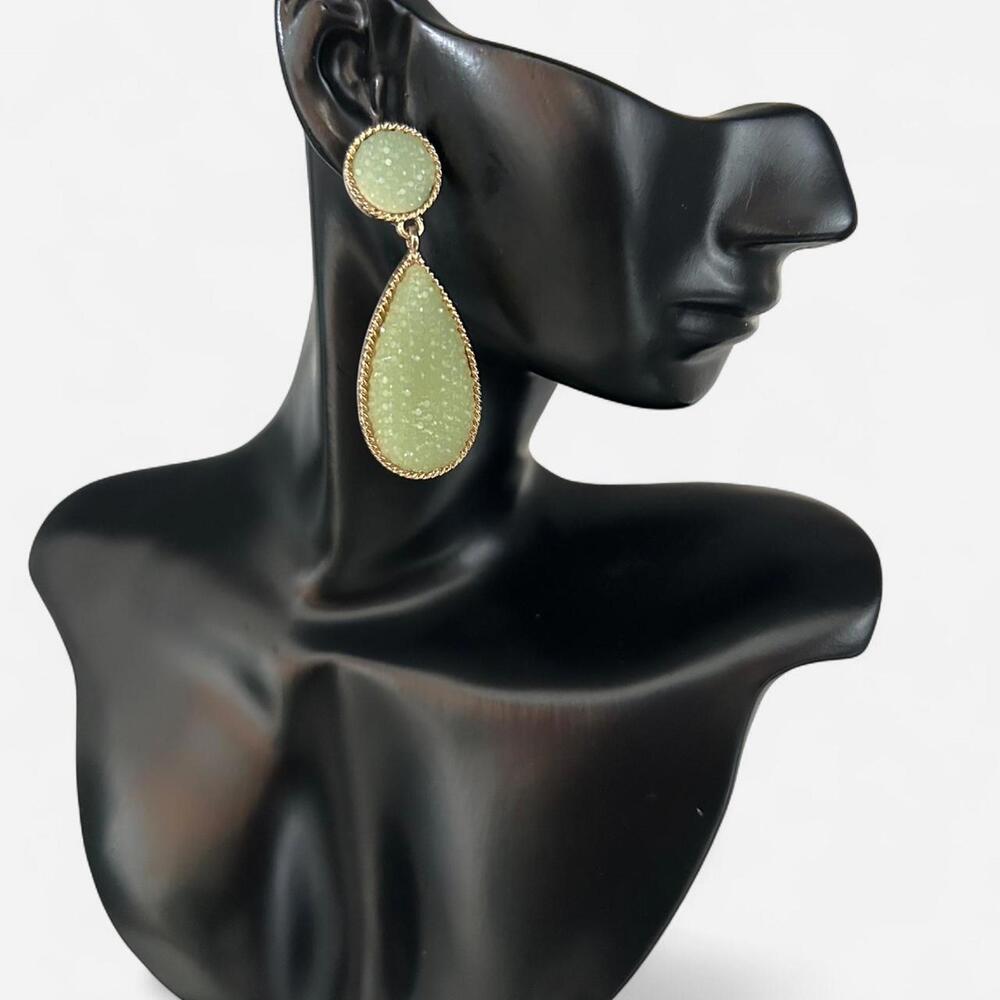 Anthropologie‎ Women's Green and Gold Jewellery